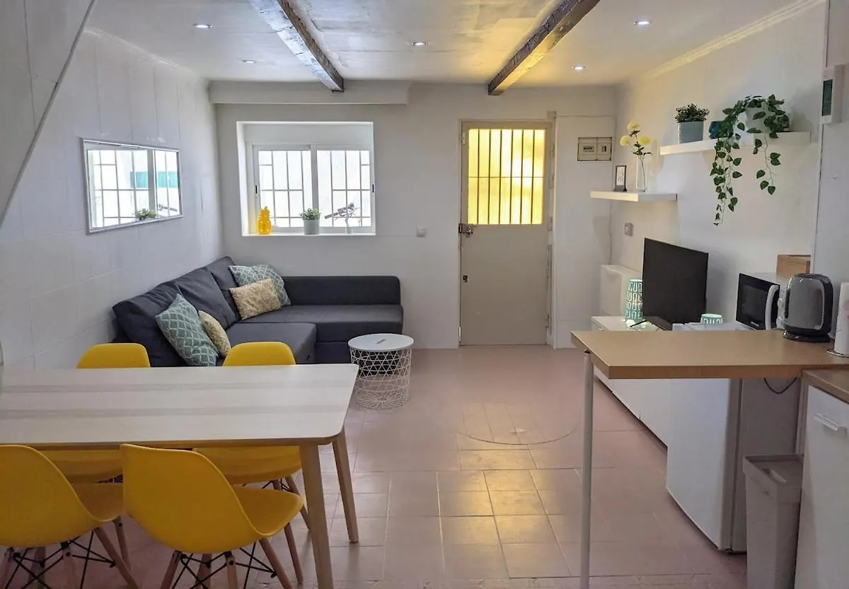 Central Townhouse With Amazing Rooftop Terrace Málaga Spagna